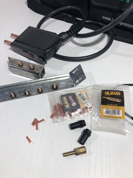 Bolte Duofix pentru fixat bolturi filetate M3,M4