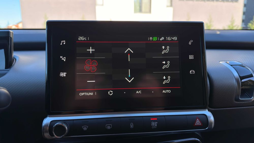 Citroën C4 Cactus 2018, 1.2 benzină 110 CP, manuală, 146.000 km