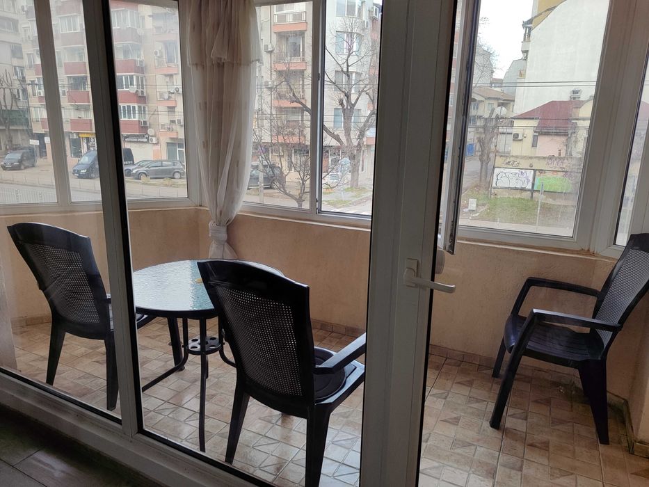 Давам по Наем апартамент