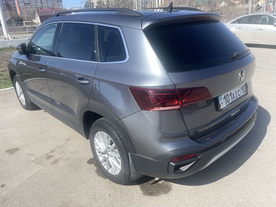 Volkswagen taos 2021г