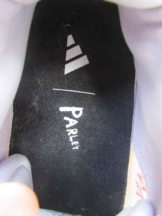 Дамски маратонки Аdidas x Parley Supernova 2