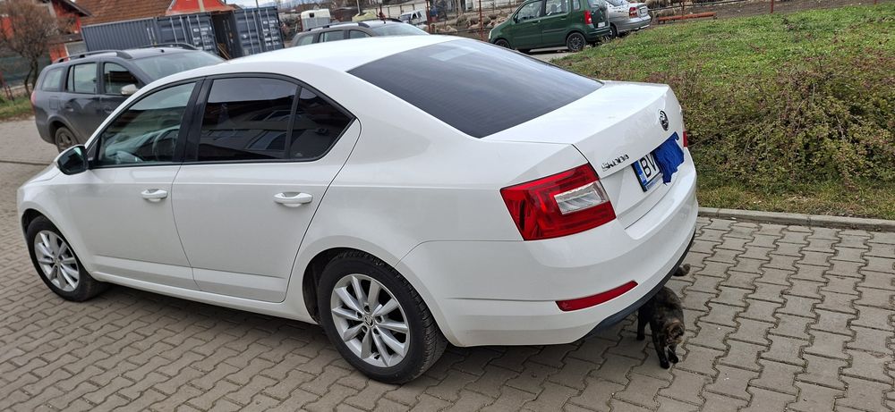 Vând Skoda octavia 3 1tsi 2016 140000km
