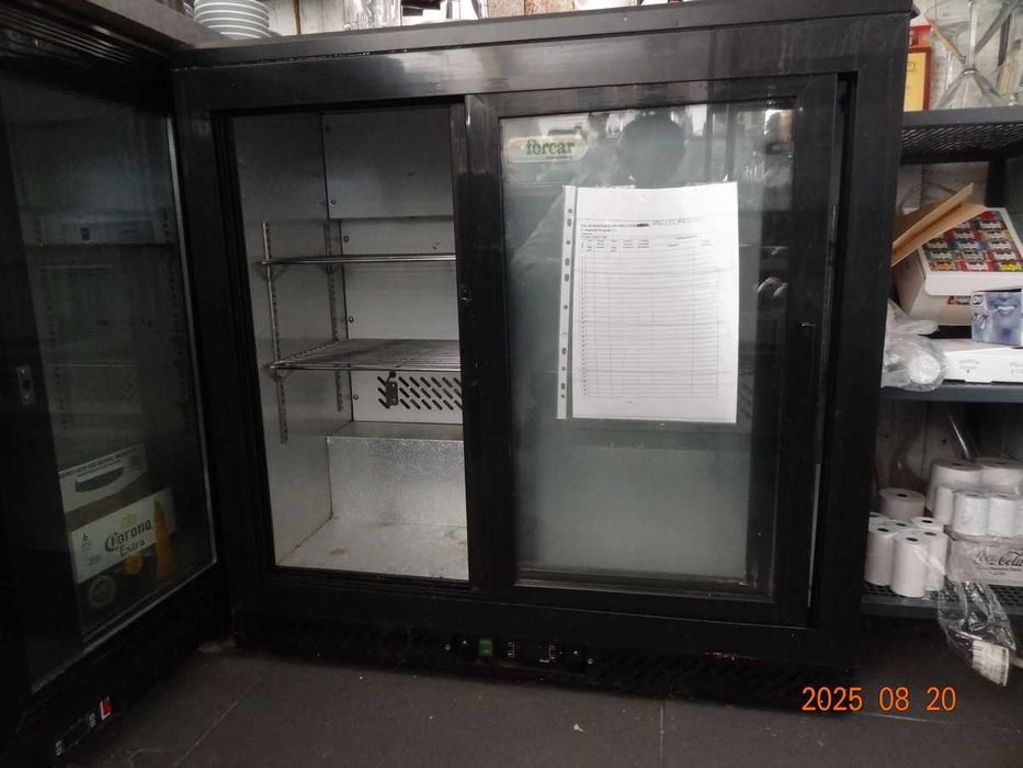 Echipamente profesionale restaurant- mobilier, frigidere, cuptoare etc.