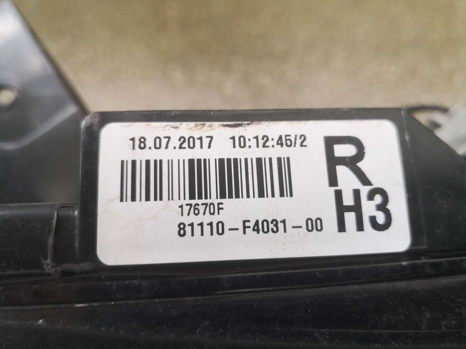 Фар Toyota C-HR LED десен/Фар Тойота C-HR/Фар Toyota CHR Оригинален