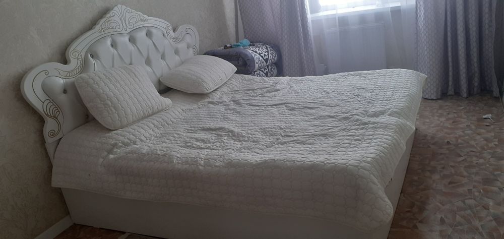 Спални гарнитуры