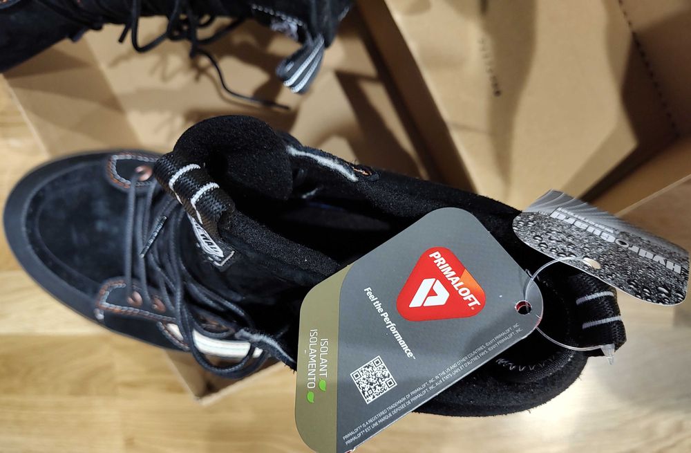 чисто нови кецове Vans MTE 2 , 44 номер