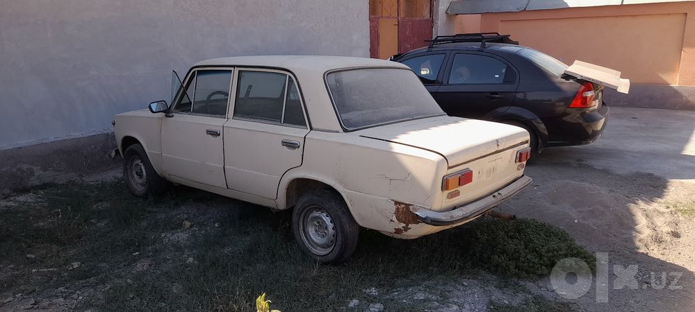 Vaz 011 ehtiyot qism hisobida sotiladi 1975-yil hujjati yo'q