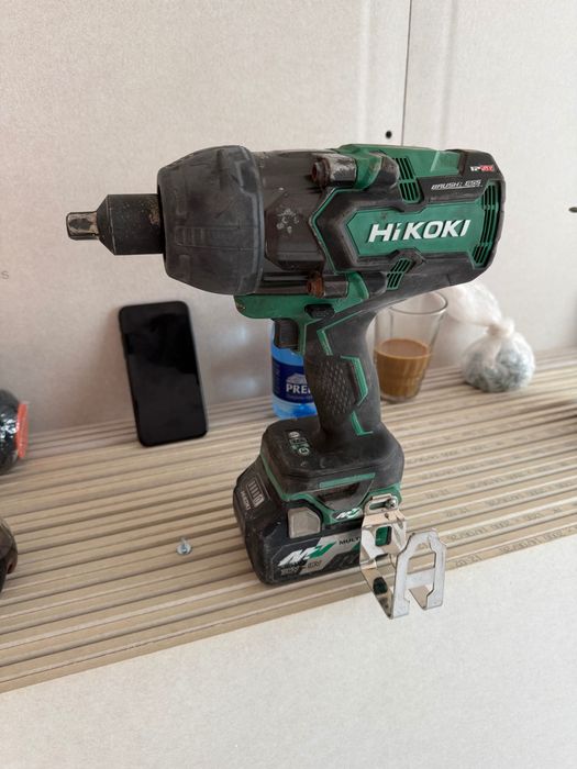 HiKoki Гайковер на батеря 36v