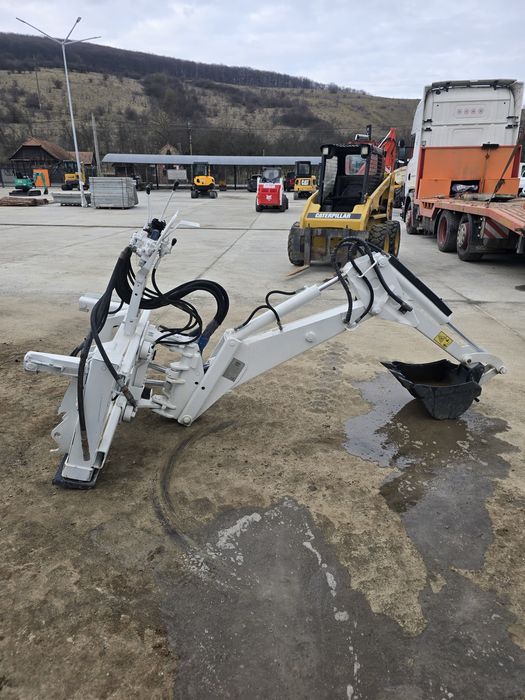 Brat de excavare Miniincarcator