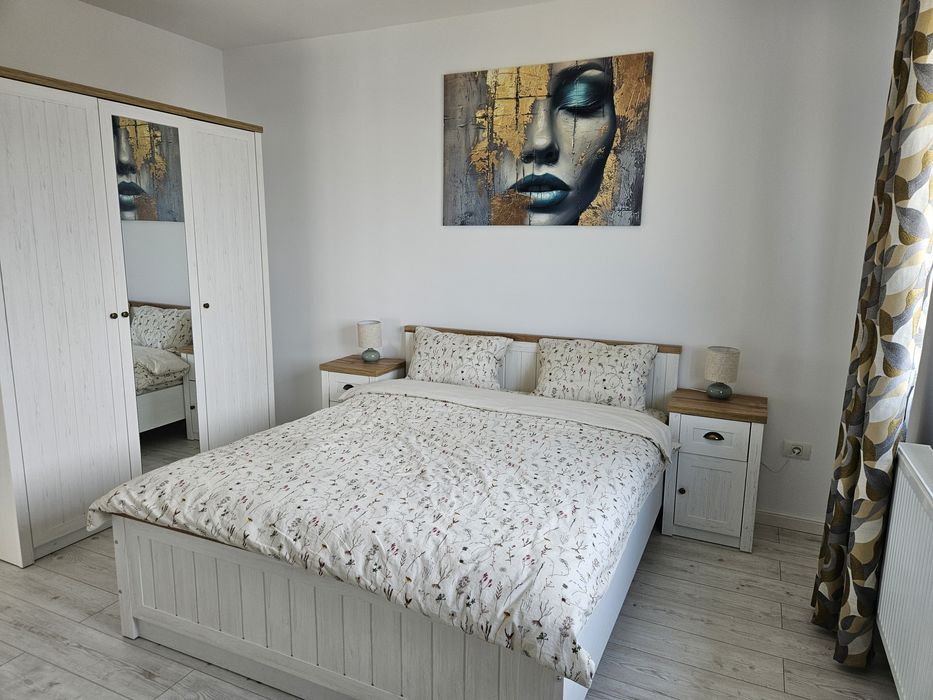 Proprietar vând casa P+1  în com Berceni aproape de centru - primarie