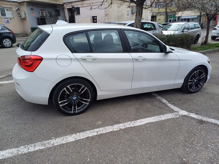 BMW Seria 1 Facelift 2015 116i Euro 6 Benzina