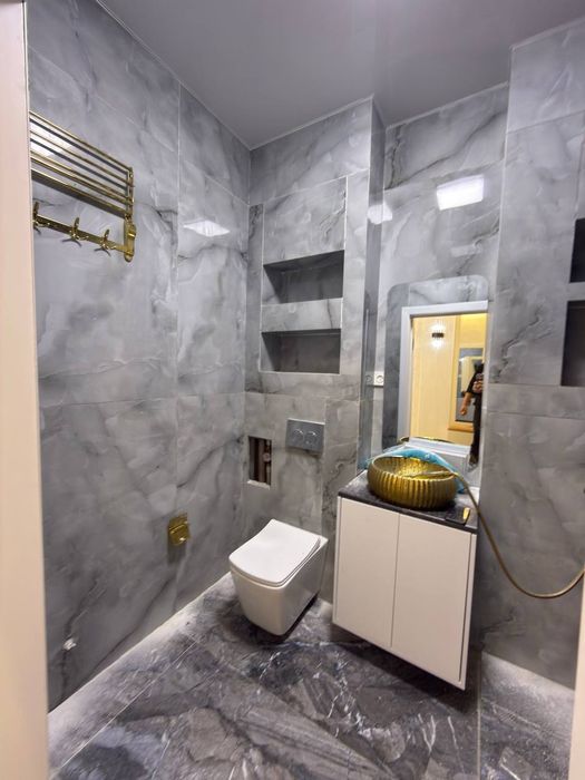 3х комнатная квартира; Кирпичный, евроремонтом, Фархадская