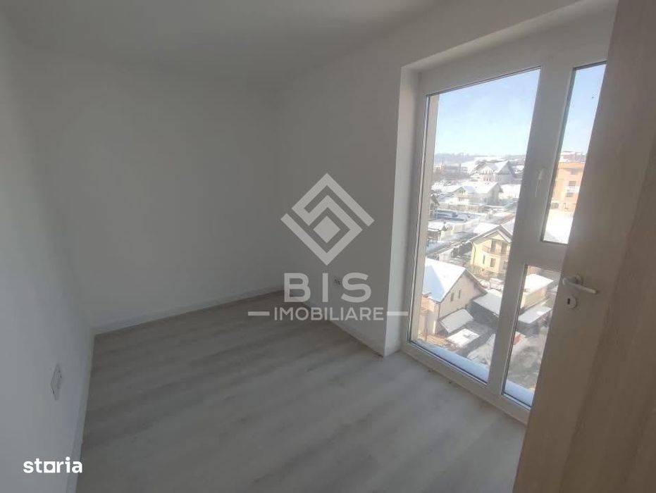 Apartament 2 camere 50 mp de vanzare — fotografia 1