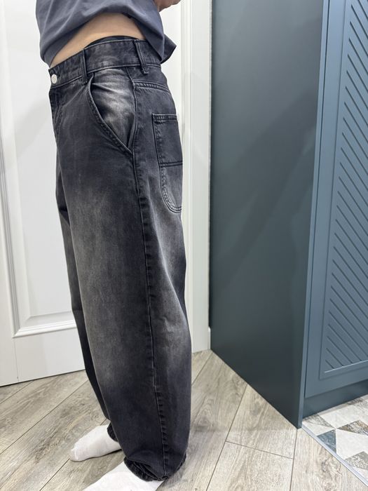 Джинсы мужские Bershka