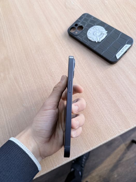 Iphone13,80% емкость,128гб,