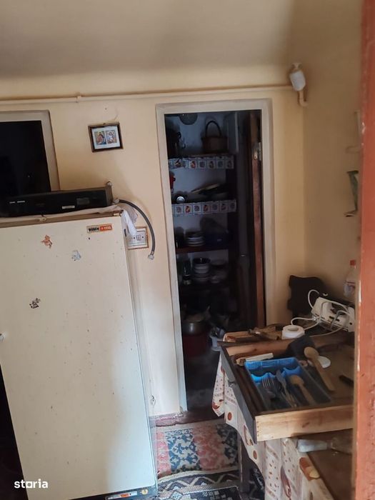 Cornu de Jos - casa Batraneasca + teren 1343mp - 60000 Euro