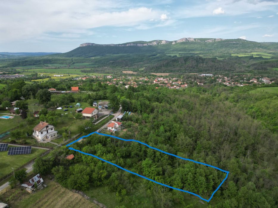 Поземлен имот с.Драгиевци, област Габрово