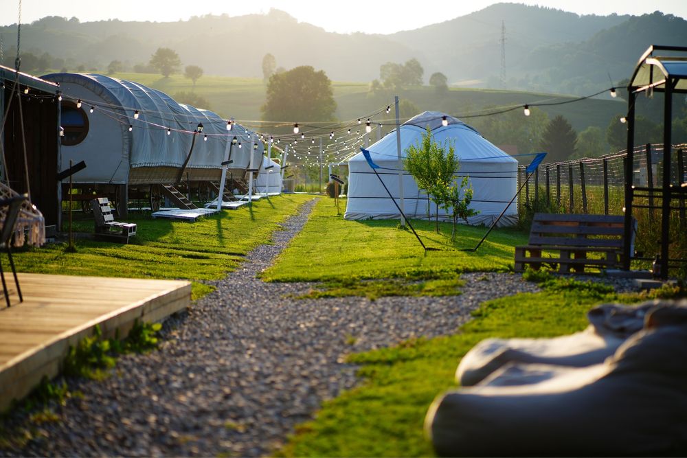 AFACERE LA CHEIE Complex Glamping Vama Buzaului-Brasov Bar/Cafenea