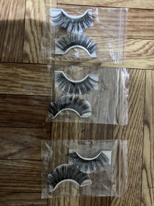 Продаю ресницы разные