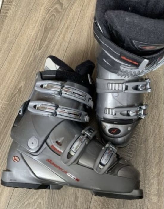 Vând clăpari Nordica 27 cm