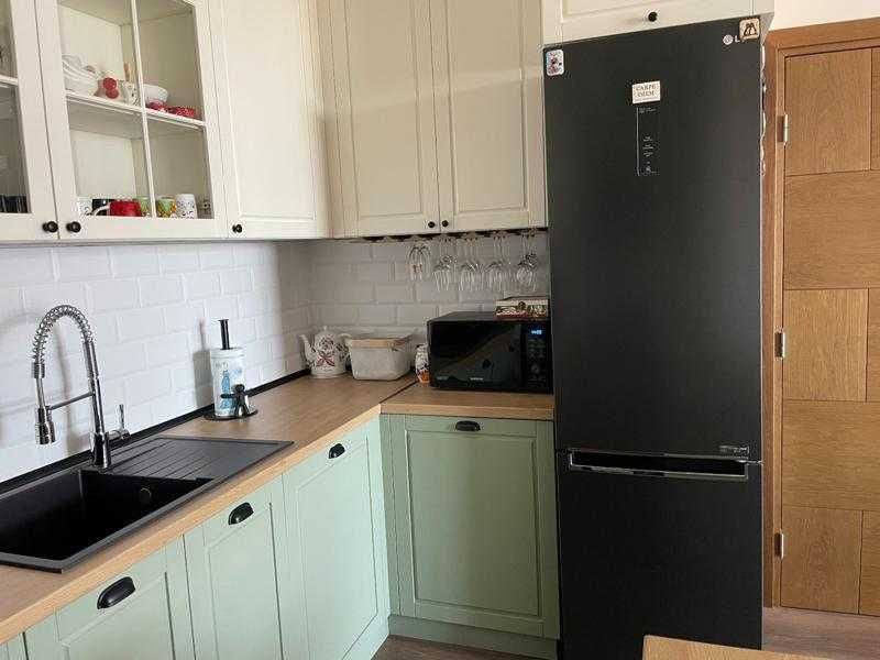 Продава се Четиристаен апартамент в София, Център - 123 кв.м за 1545 €/кв.м - Снимка #7