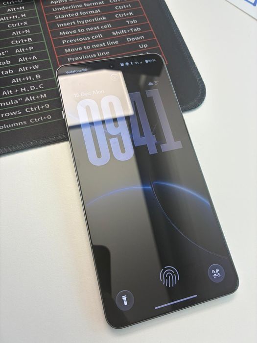 Oneplus 13R , 256 Gb, 12 gb ramm