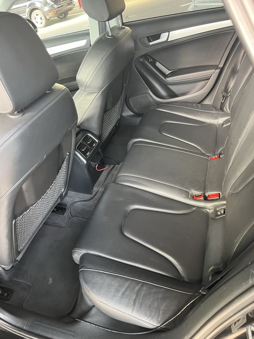 Audi A4 Aulroad b8