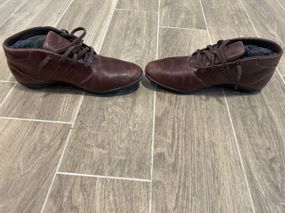 Кожени спортно-елегантни обувки adidas