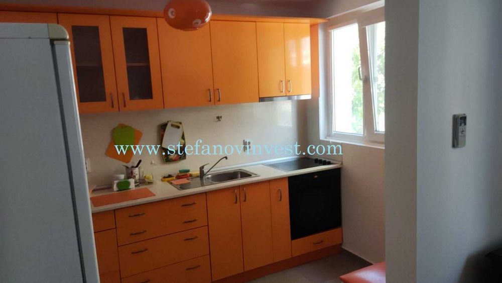 Продава се Тристаен апартамент в Варна, Гръцка махала - 85 кв.м за 3518 €/кв.м - Снимка #5