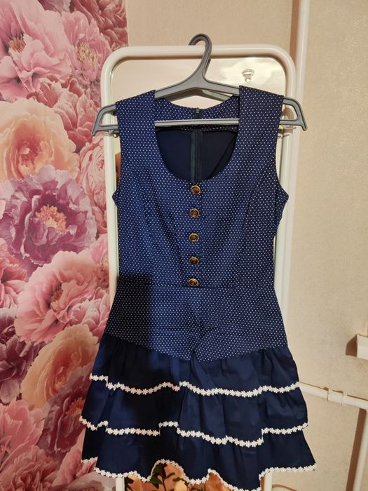 Продам платье новое.