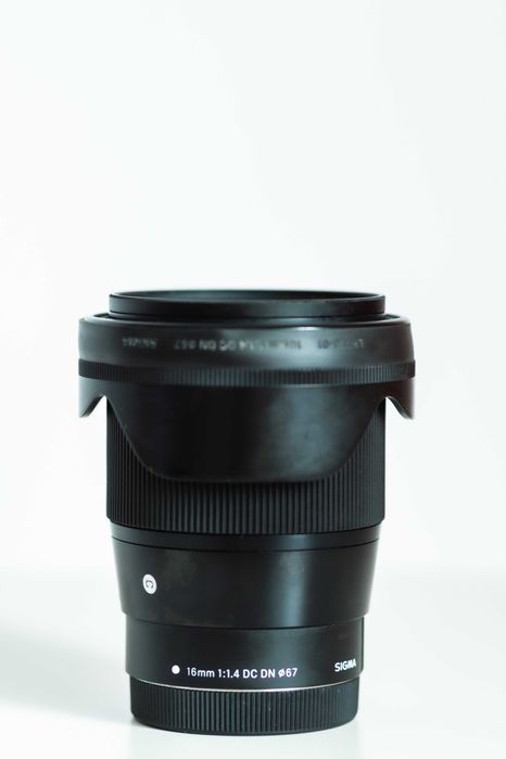 Obiectiv UltraWide SIGMA 16mm f1.4 DC DN Contemporary - Canon Eos M