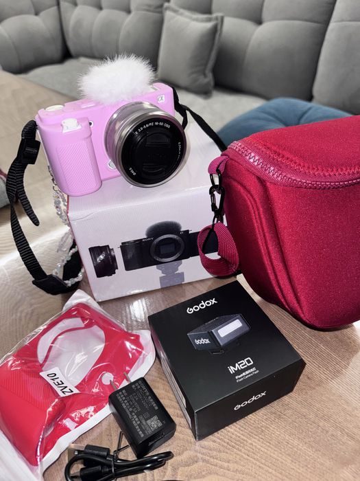 Камера Sony ZV-e10