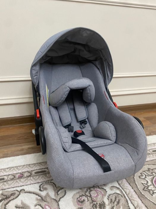Детское автокресло