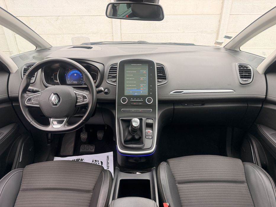 RENAULT Scenic 2017 — imagine 5
