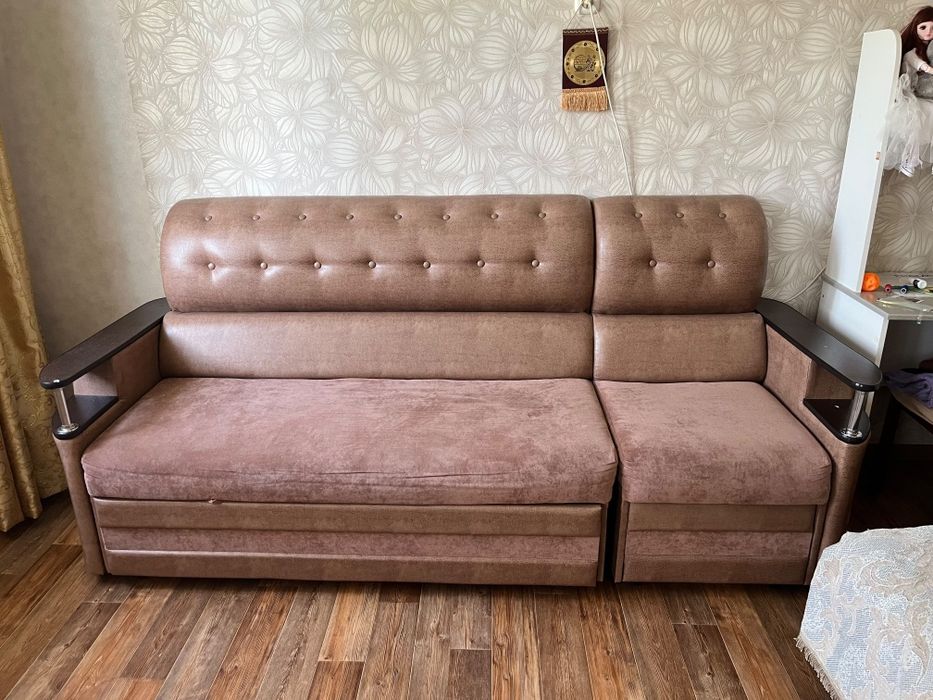 Продам диван б/у