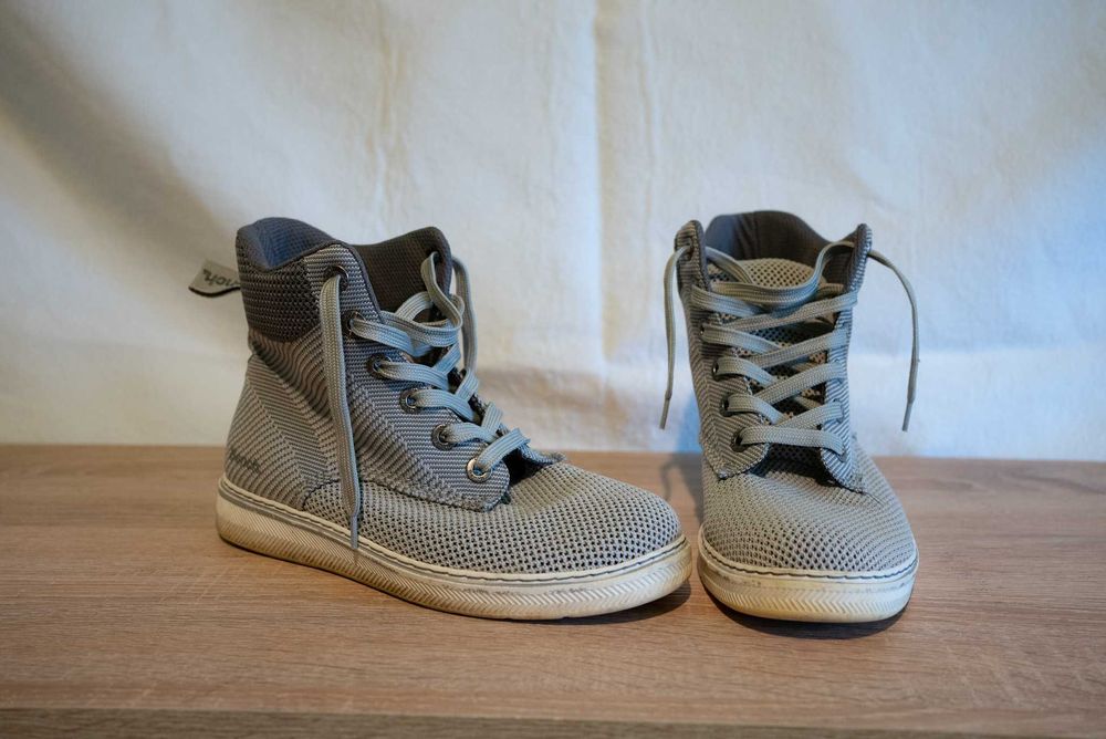 Vând teniși BENCH, nr.36 (23cm interior)