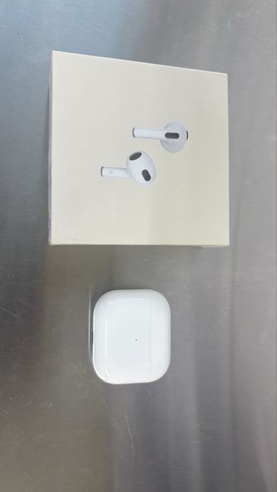 AirPods 3-го поколения A2564, оригинал