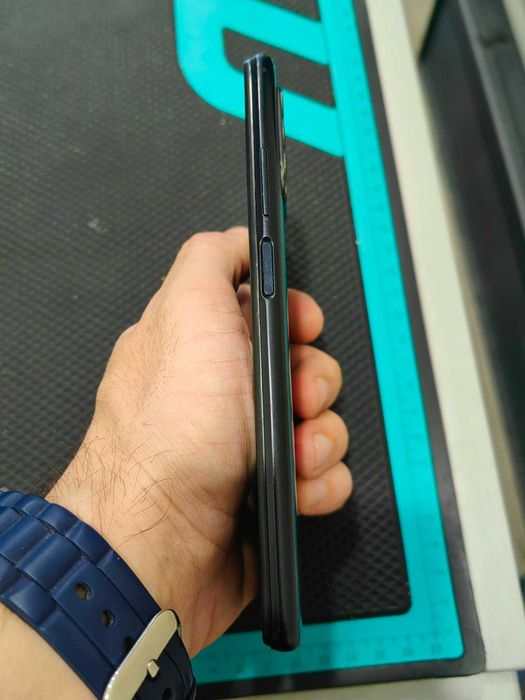 продава се xiaomi redmi 9t