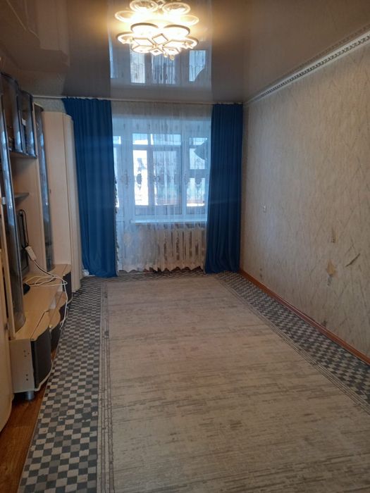 Продам трехкомнатную квартиру