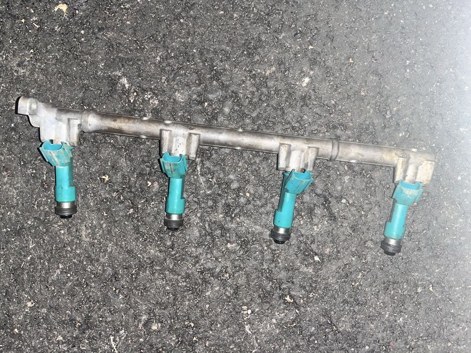 Продам запчасти на камри 30