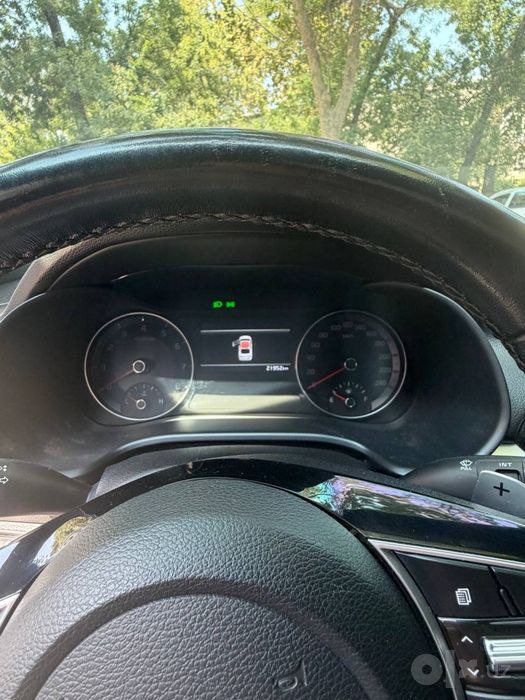 Kia cerato GT line 2023
