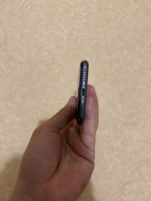 Iphone 8 64Gb. Iphone 11 64 Gb