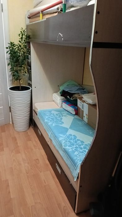 Продам кровать 10000