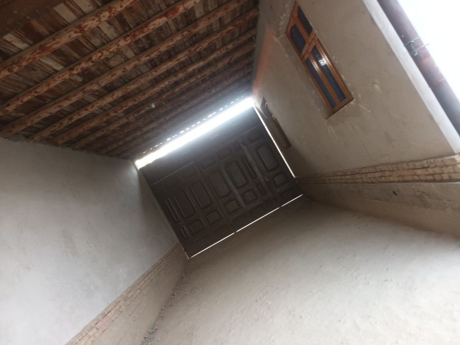 Hovli 9 sotix yangi yol shaxar jambul mahallasi