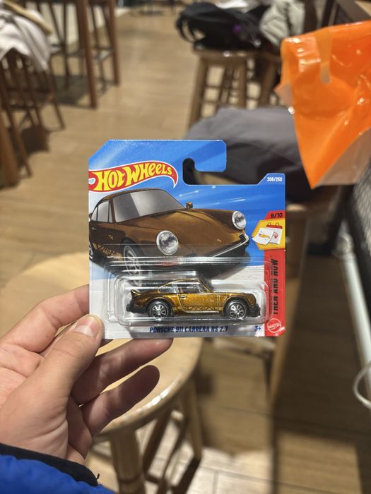 Продаётся STH Porshe 911 Carrera Rs 2.7
