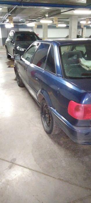 Продам Ауди 80 б4