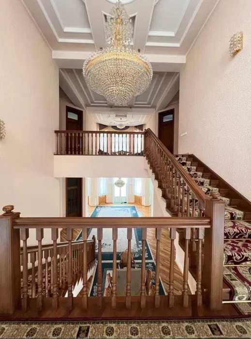 Сдаётся Евродом 12-соток Алмазарском районе Ахунбабаева новая Классика