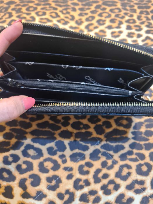 Дамски портфейл нов