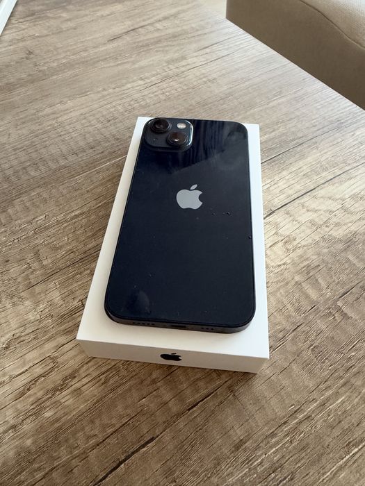 iPhone 13 Midnight