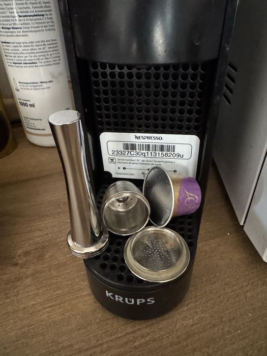 Кофемашина  Nesspreso черный.